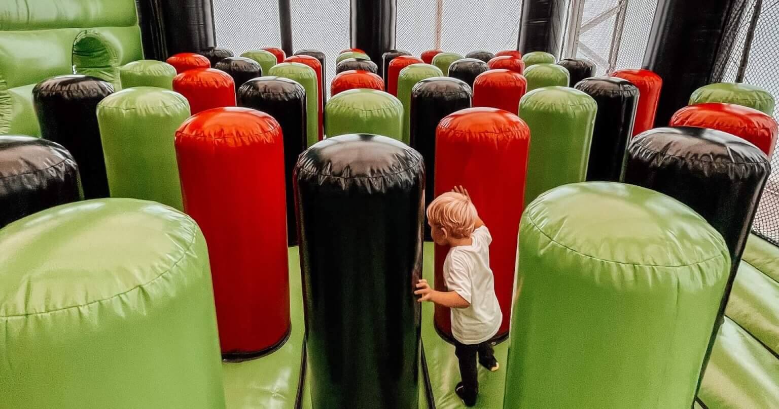 Lees meer over het artikel Getest: het inflatable park van Level Up